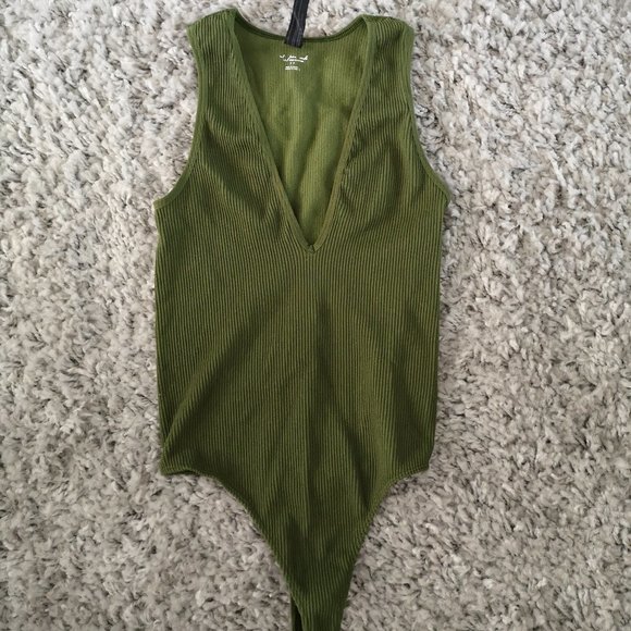 Urban Outfitters Out from Under Hailey Bodysuit - Picture 3 of 4